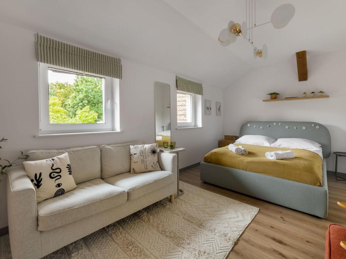 Apartament Przy Stawie Zdrojowym Kudowa-Zdrój Kültér fotó